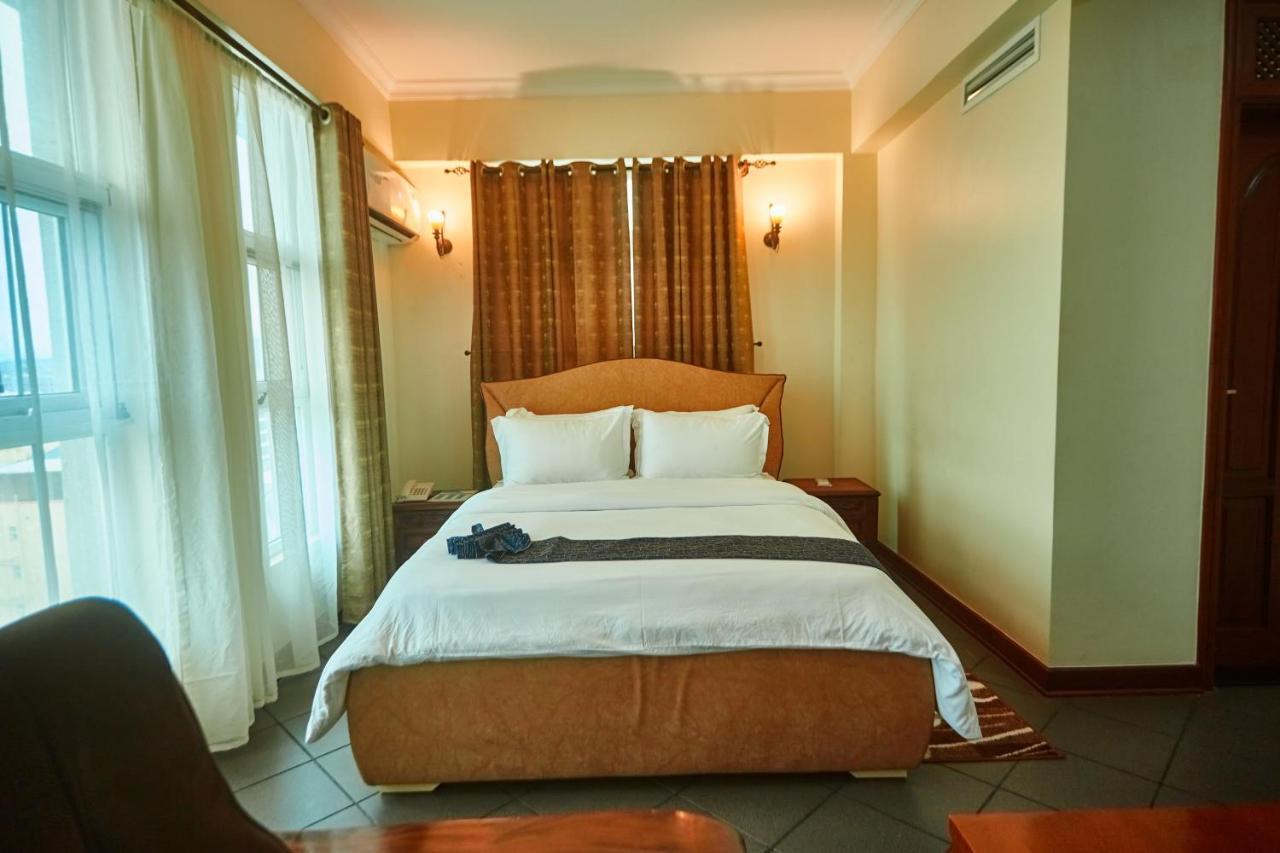 Seven Skies Hotel アルーシャ エクステリア 写真