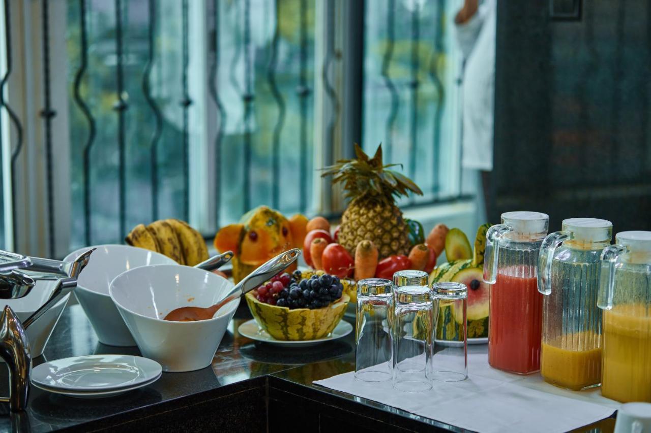 Seven Skies Hotel アルーシャ エクステリア 写真